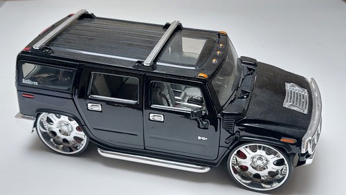 Maisto hummer h2 all - 1:18,