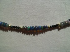 Halskette mit Spinell und Top Edelopal, weiß oder schwarz, 45 cm, 925 vergoldet