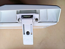 Scharnier für Thetford N3108 Gefrierfachklappe Eisfachklappe