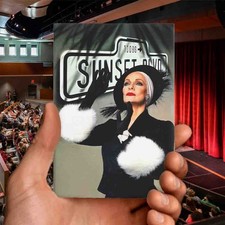 Sunset Boulevard - Betty