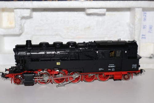 Piko dampflok 0028 - 95, 0028-1