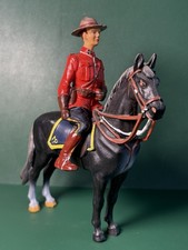 Figur Kanadier Mountie Canadier Reiter  Kunstoff Elastolin Ca. 120mm Figur