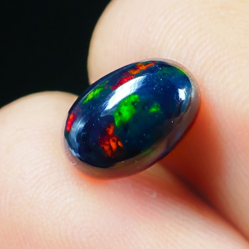 Schwarzopal edelstein - schwarzopal,