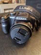 Panasonic LUMIX DMC-FZ150 Digitalkamera mit Zubehörpaket