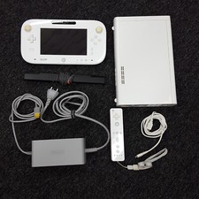 Nintendo Wii U Konsole 8 GB in
