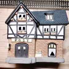 Fachwerkhaus mit Post -