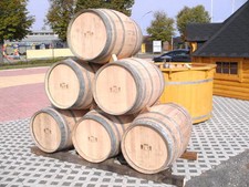 225L TOP WEINFASS REGENTONNE HOLZFASS  EICHENFASS FASS WASSERFAß WASSERTANK TROG