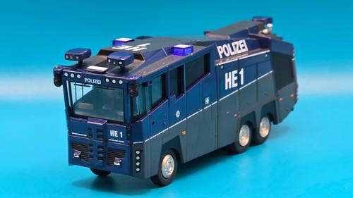 Sondermodell wasserwerfer - sondermodell, +