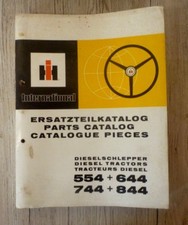 Original IHC Ersatzteilkatalog Dieselschlepper 554 644 744 844
