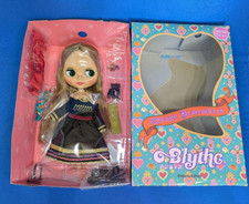 Takara Tomy Puppe Neo Blythe