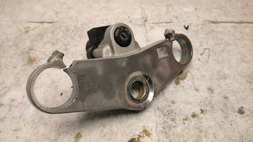 Wbs1o932 honda fireblade sc28 - wbs1o932,