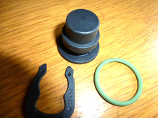 1 Verschlussstopfen Kühlmittelflansch / 12428/ 357 121 140 S1