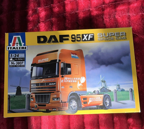 Italeri daf super - 95,