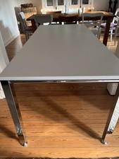 Design Bürotisch /Schreibtisch massiv, mit  abnehmbaren Chromgestell, Hochwertig