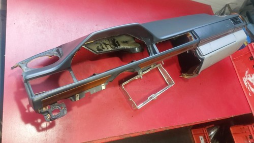 Armaturenbrett schwarz grau - armaturenbrett, schwarz/grau