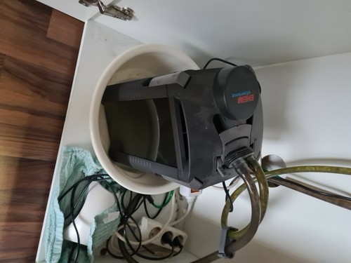 Aquarium komplett gebraucht - komplett,