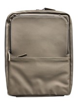 MegaGear Unisex Fotograf Rucksack, Grün, Fotorucksack, LANGLEBIG UND WASSERDICHT