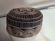 Herren Muslim Islamische Mütze Kappe Topi Gebetsmütze Gebetsmütze Kufi 22 Inch