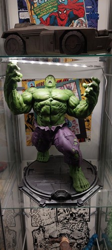 Unglaubliche hulk statue - unglaubliche,