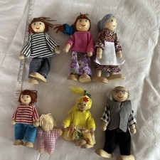 Puppen fürs Puppenhaus