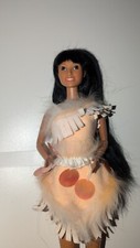 Barbie Pocahontas Sun Colors Nakoma Disney 1995 Mattel Puppe 