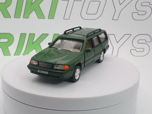 Volvo v70 cararama grün - volvo, 1/43