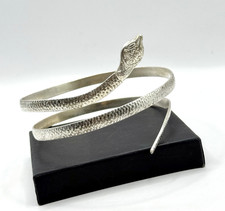 Schlangen-Armreif für den Oberarm – Antik & Ausdrucksstark 1950