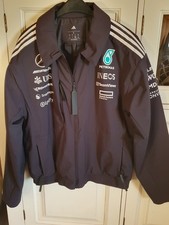 MERCEDES-AMG PETRONAS FORMULA ONE TEAM JACKE / ADIDAS GR. S Neuwertig 