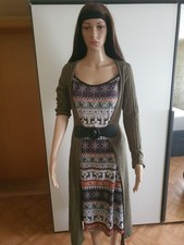 Schönes Herbst-Wintetkleid