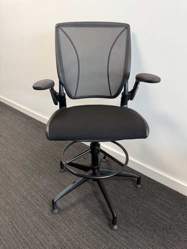 Humanscale diffrient world - diffrient,