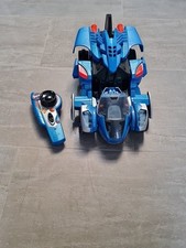 Ein Blauer Roboter Rennauto /