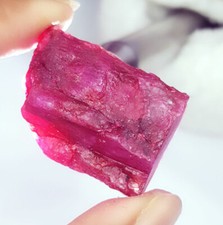 86,47 ct natürlicher roter