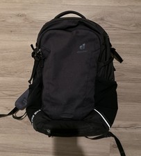 ? Deuter Giga Bike Rucksack – guter Zustand mit integriertem Regenschutz