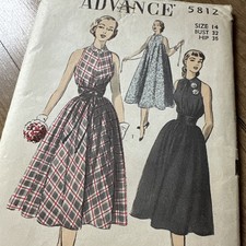 Antikes Advance Schnittmuster Sommerkleid 1953 Vintage