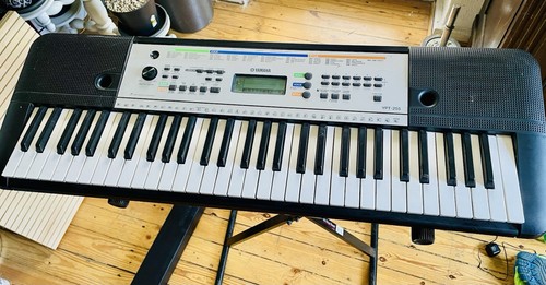 Yamaha digital keyboard - digital,