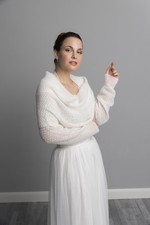 Stola mit Ärmeln für die