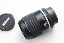 Nikon Micro-Nikkor 2,8/105mm