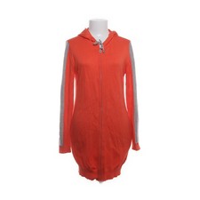 Barbara Becker, Strickjacke