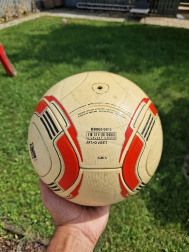 Adidas bundesliga jabulani - adidas,