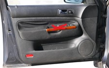1x Golf 4 Bora Türverkleidung