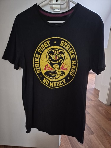 Cobra kai logo shirt - cobra,