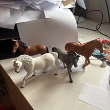 4 x Schleich 13852 Quarter