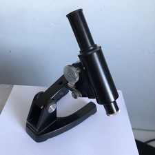 Mikroskop mit 3x R. Winkel