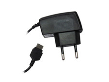 Original Netzteil Samsung ATADD11JBE 5,0V ~0,7A J750, SGH-B100, SGH-B300