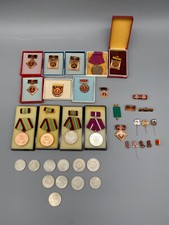 BUNDLE GDR MEDALS AWARD +