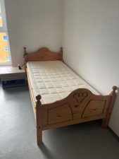 Einzelbett Landhausstil helles