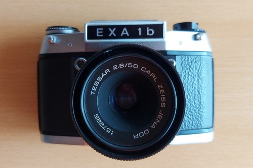 Spiegelreflexkamera exa - 1b, +