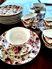 Kaffee oder Tee  Set  Je 8