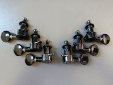 Schwarze Die-cast tuners