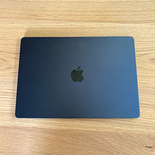 Apple macbook air m3 - 15,3",